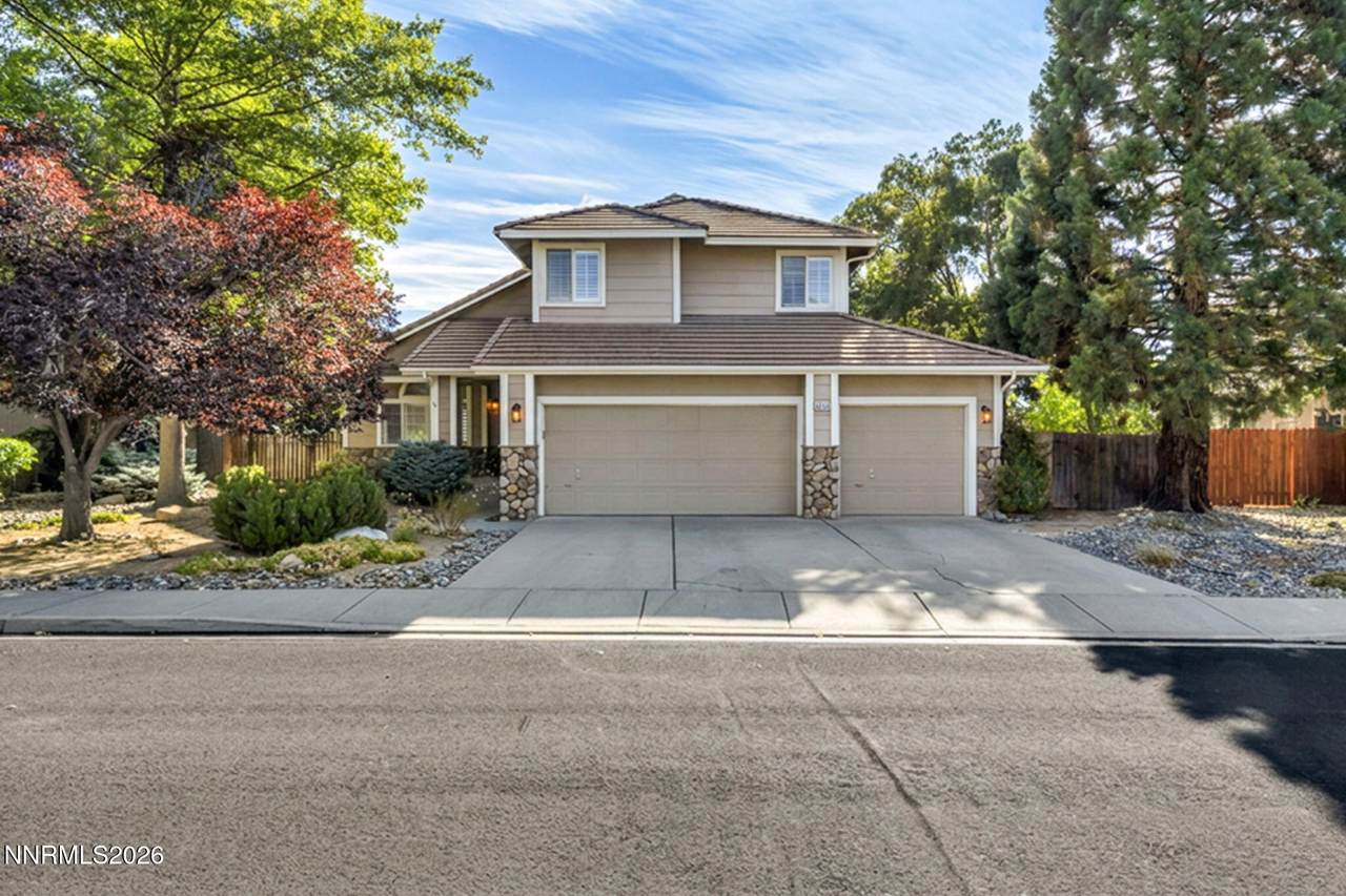 6490 Brookview Circle - Photo 1