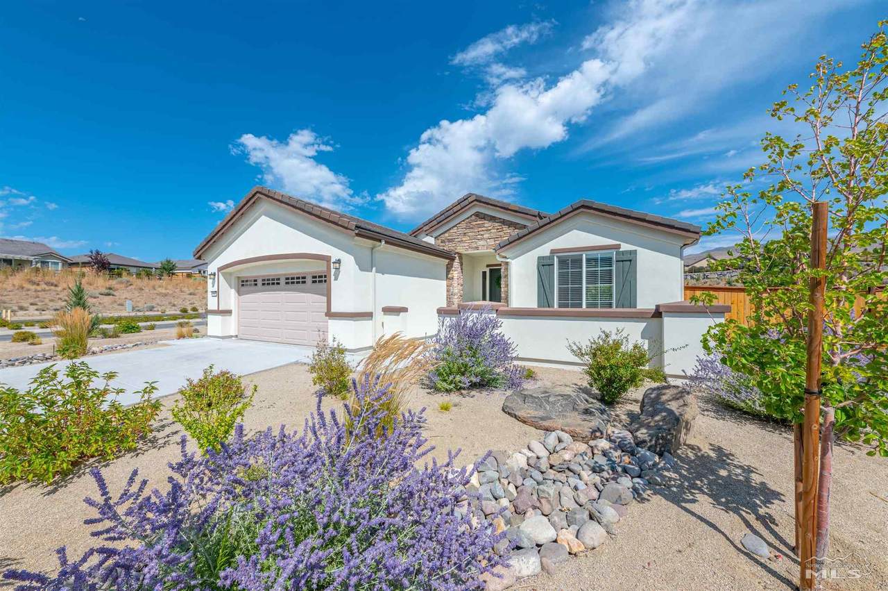 990 Broderick Trail - Photo 1
