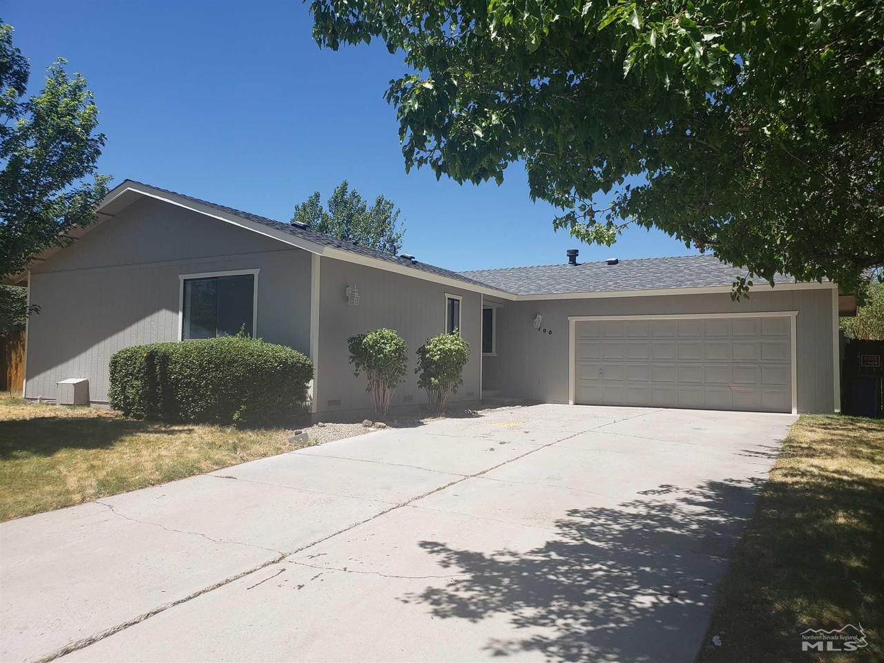 700 Bowles - Photo 1