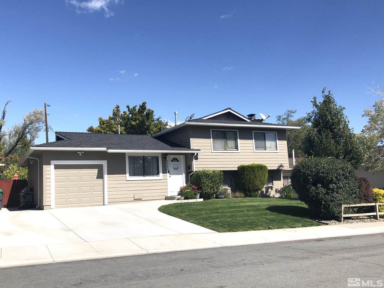 3580 Yosemite Place - Photo 1