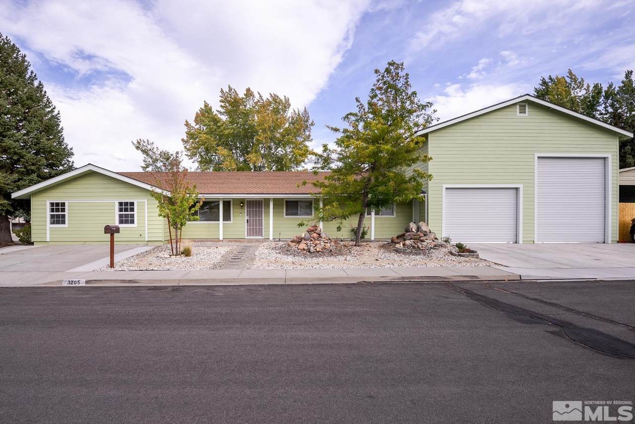 3205 Cortez - Photo 1