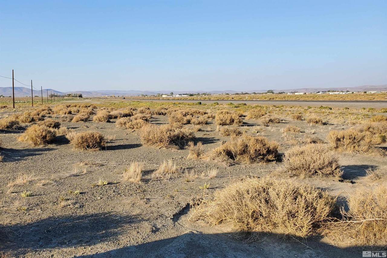 6405 Hwy 95A - Photo 1