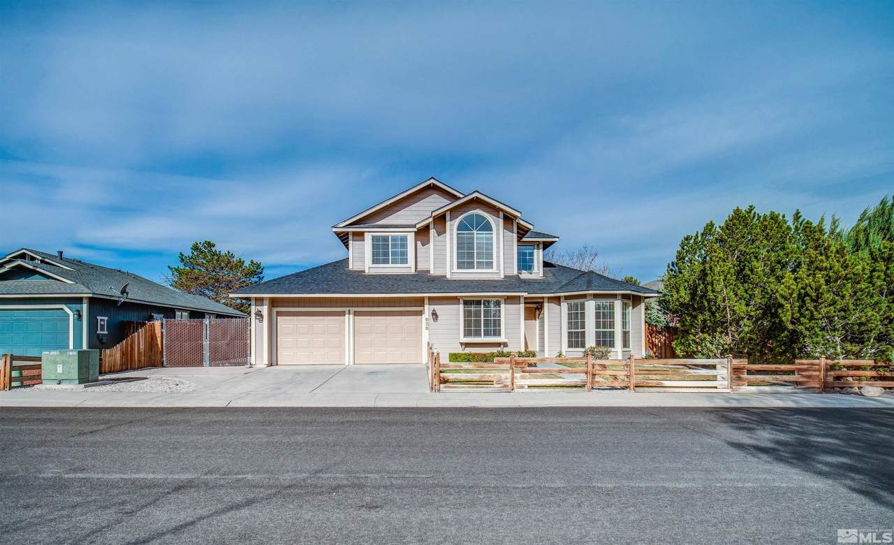 628 Boulder Circle - Photo 1