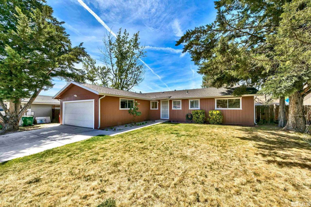271 E Applegate Way - Photo 1