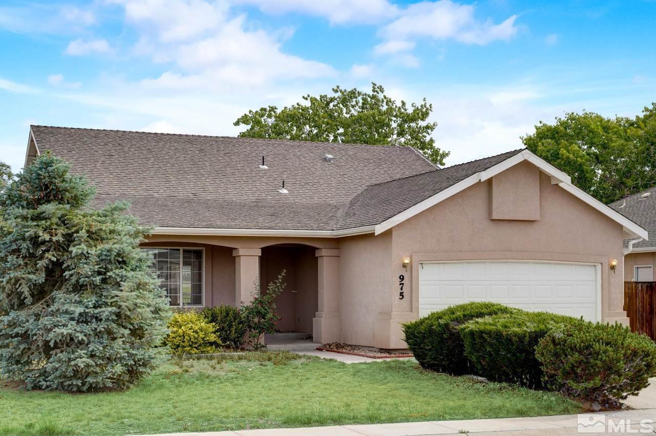 975 Julia Ln - Photo 1