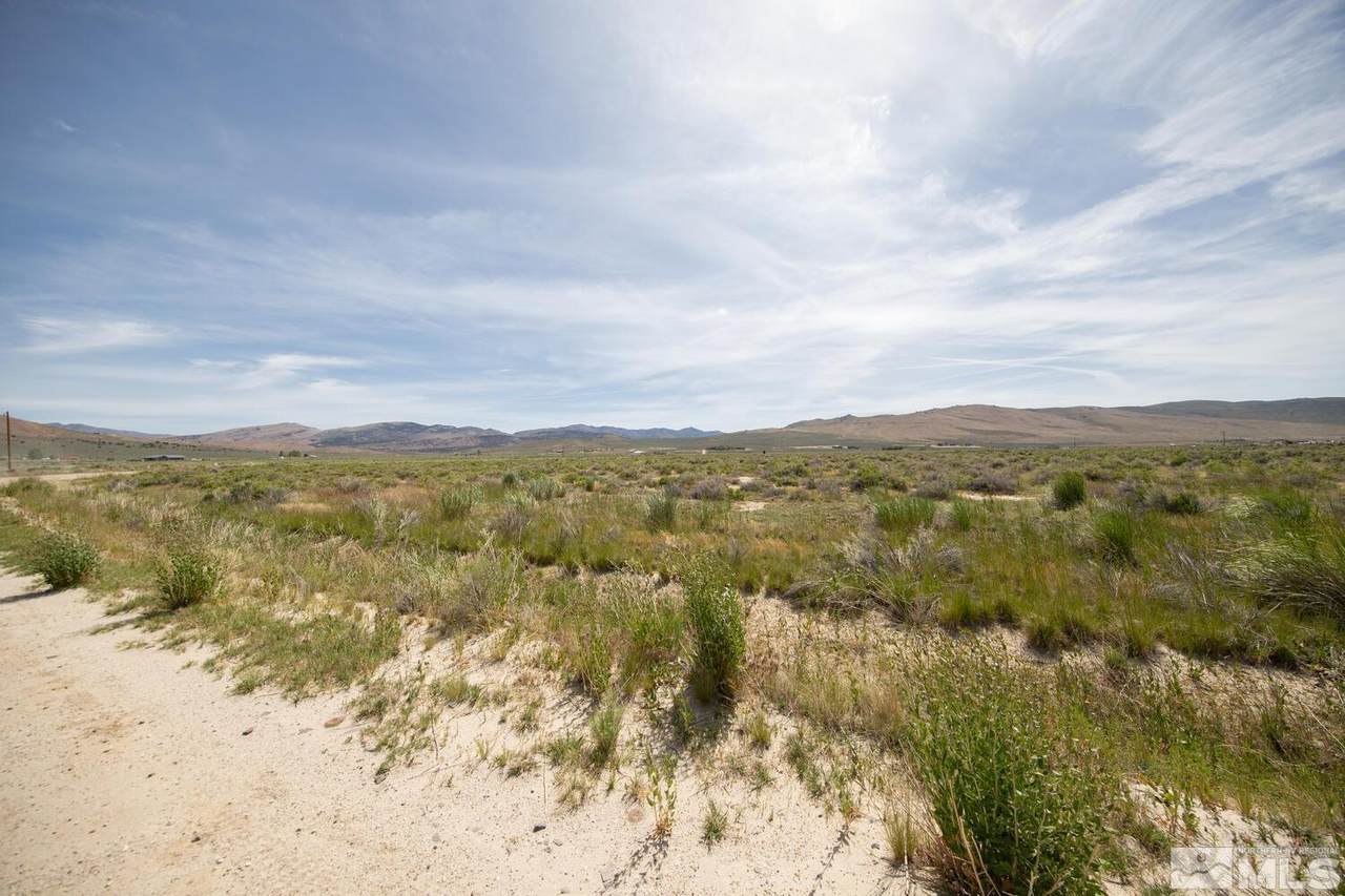 165 Lonestar Cir - Photo 1
