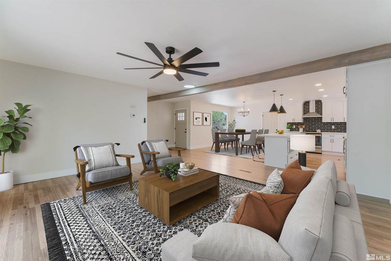 3045 Attridge - Photo 1