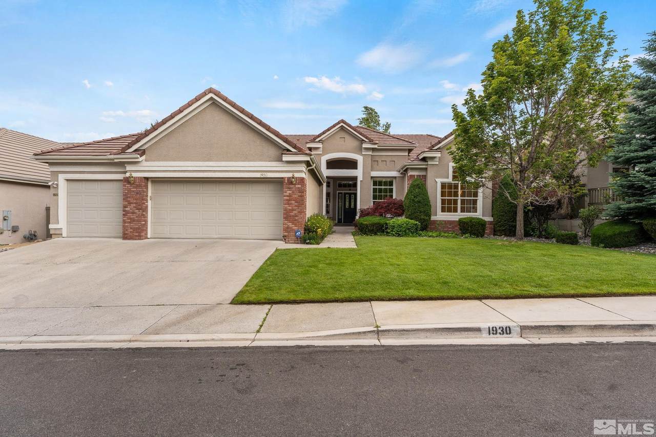 1930 Rolling Brook Ln - Photo 1