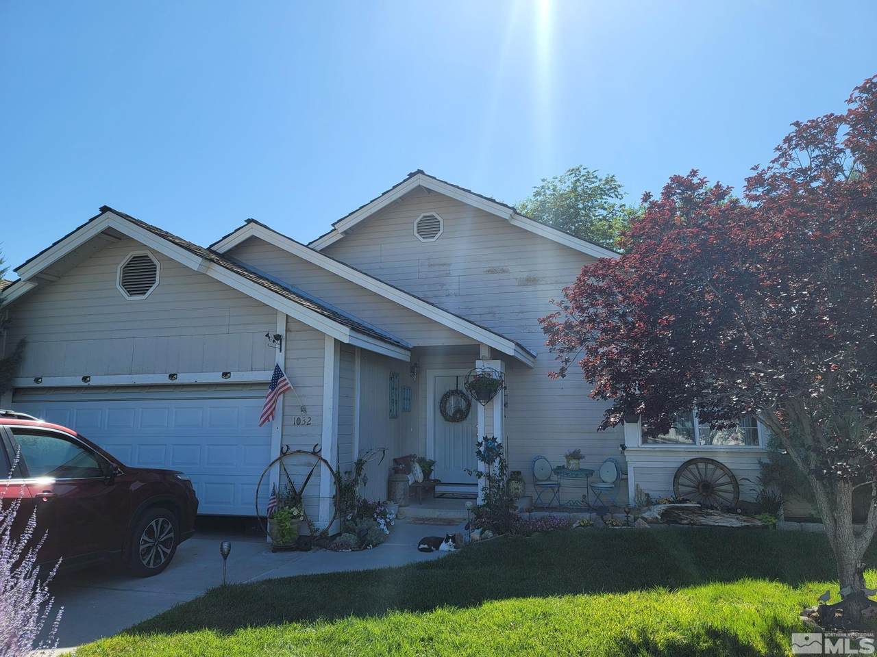 1032 Deena Way - Photo 1
