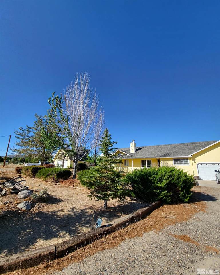 2533 Fremont St - Photo 1