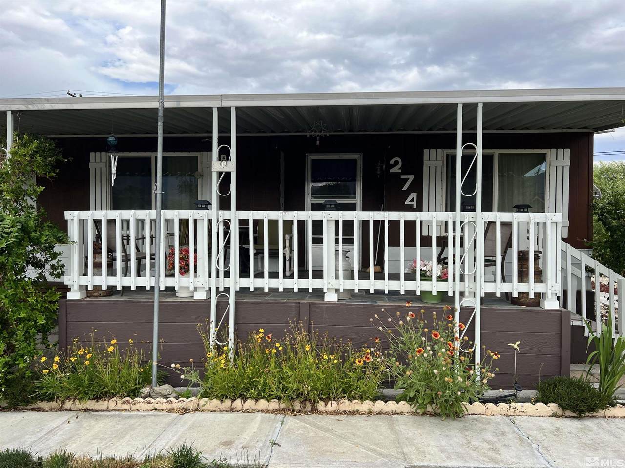 274 N St - Photo 1