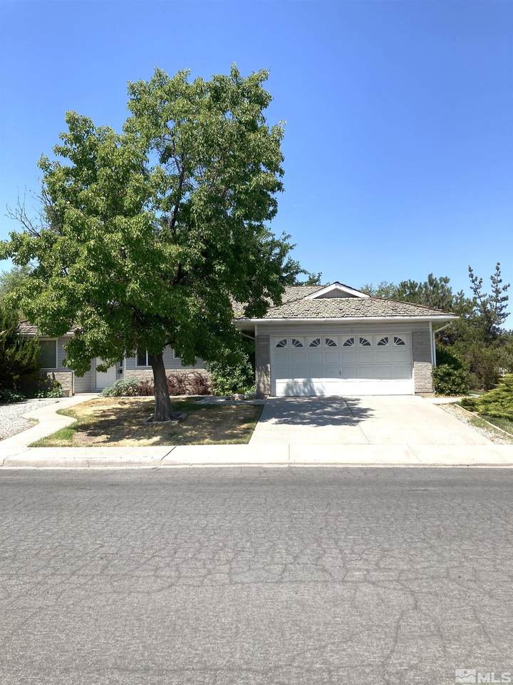 571 Meadow Glen Road - Photo 1