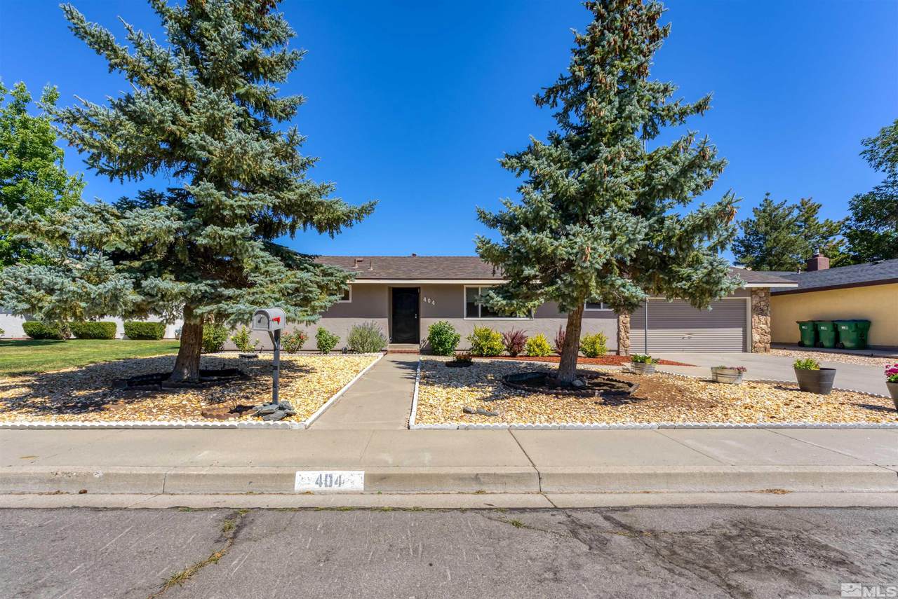 404 Boulder Dr - Photo 1