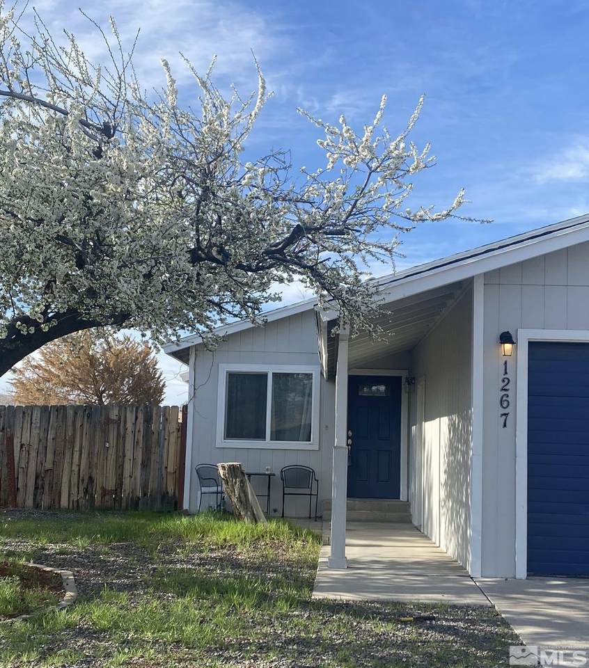 1267 Newlands - Photo 1