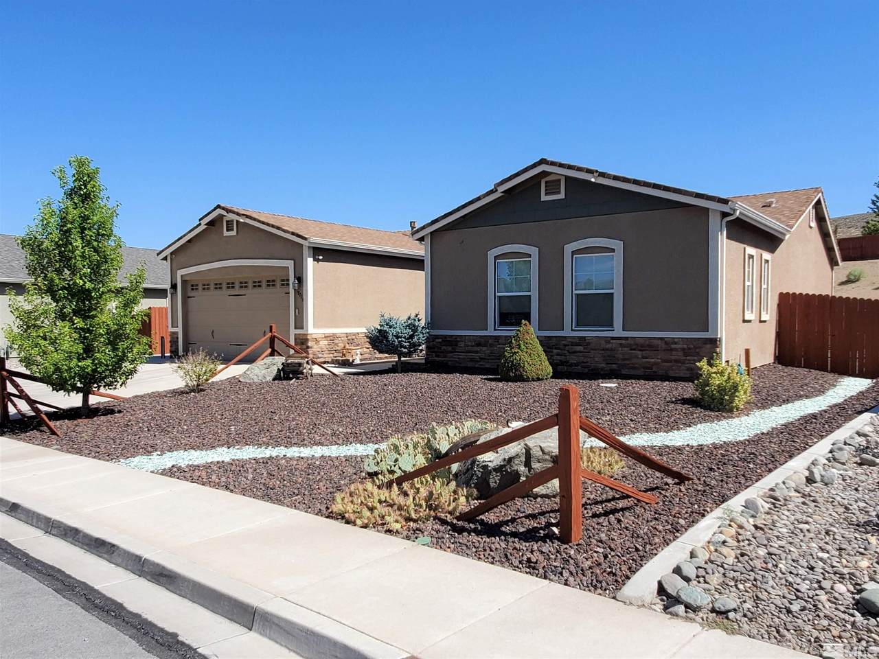 18226 Grizzly Bear Ct - Photo 1