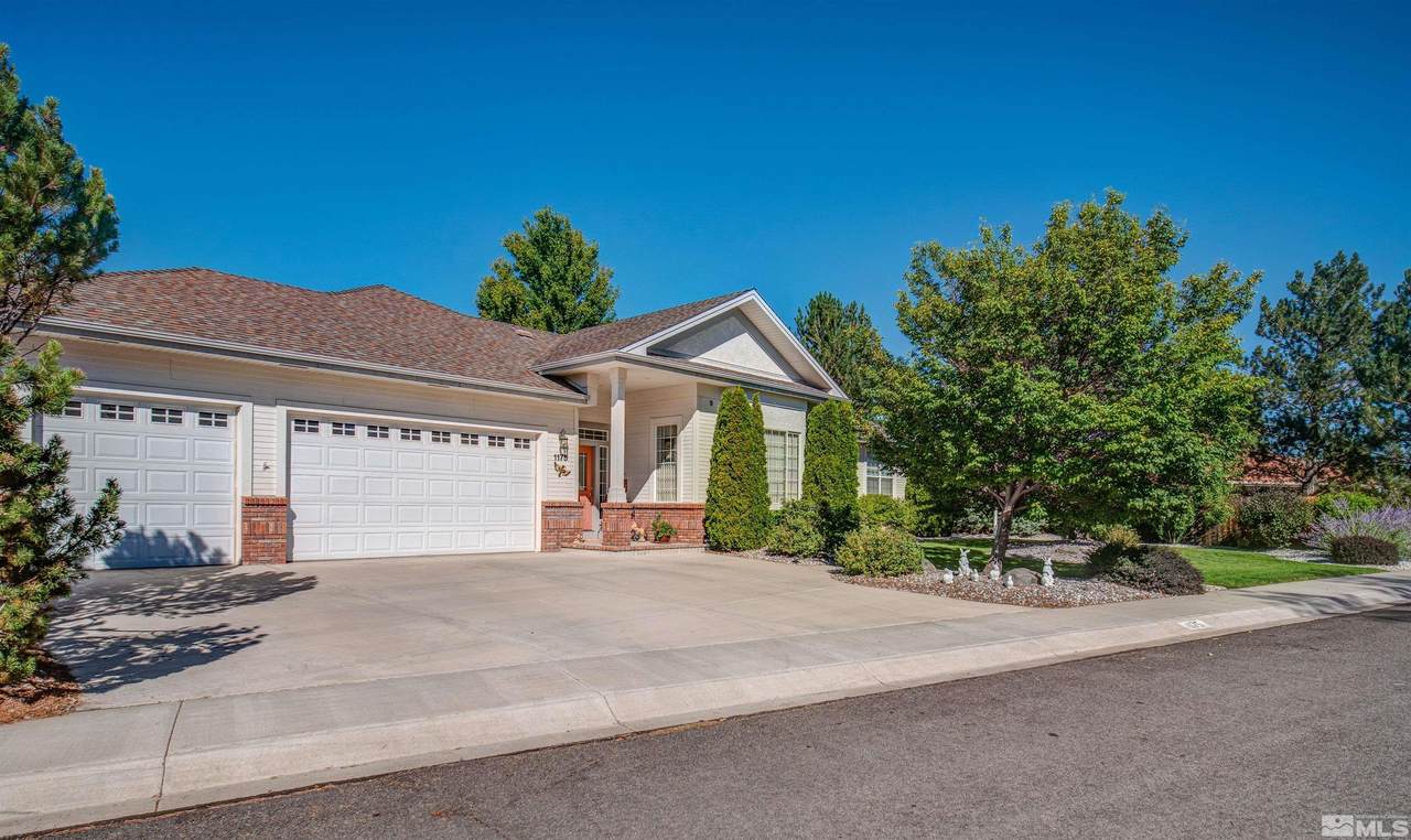 1175 Woodfords Ln - Photo 1