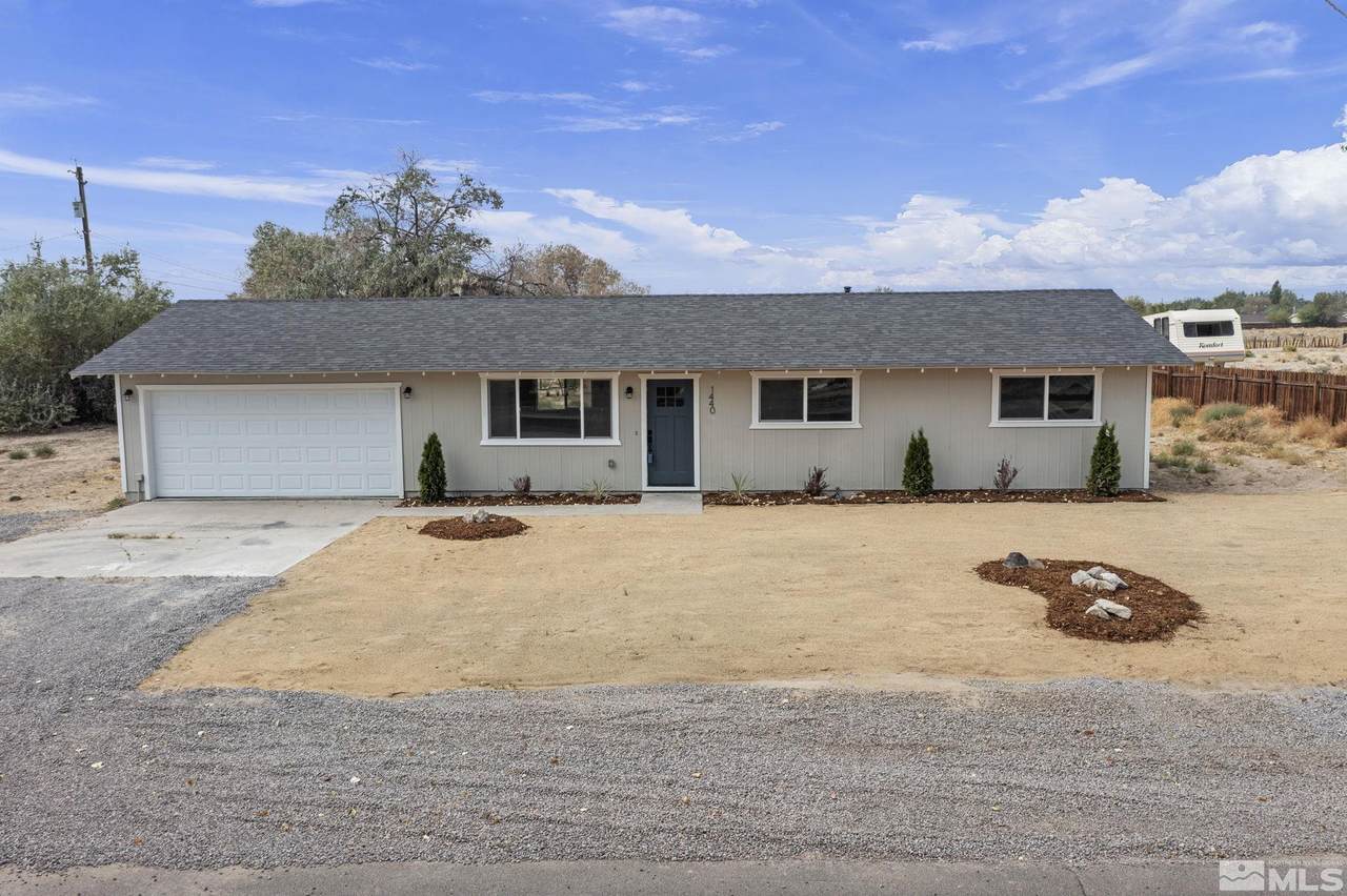 1440 Pine - Photo 1