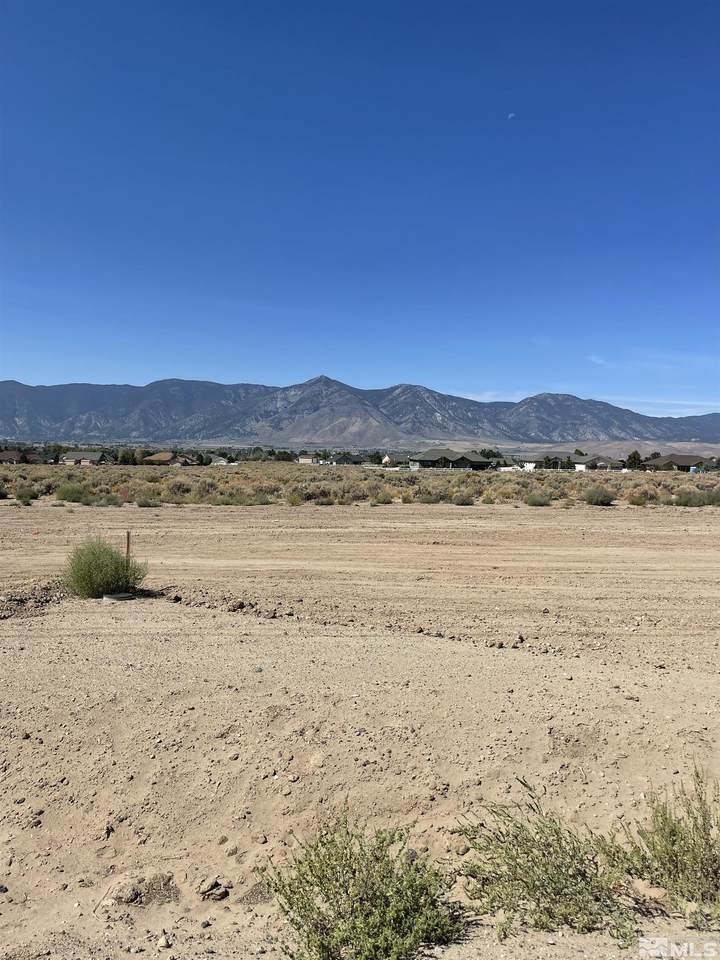 2754 East Valley - Photo 1