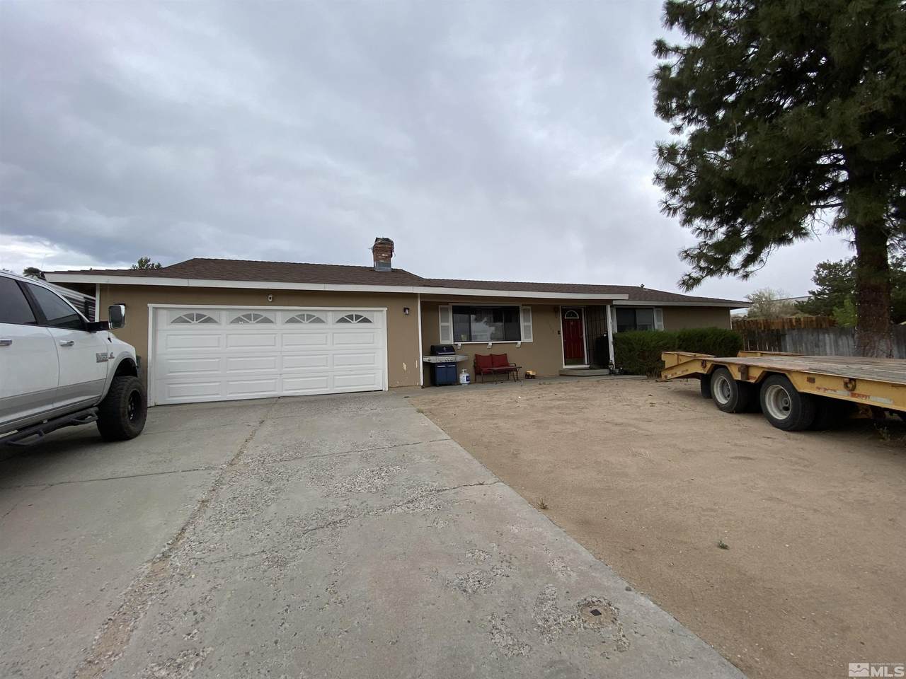 3562 Onyx Ct - Photo 1