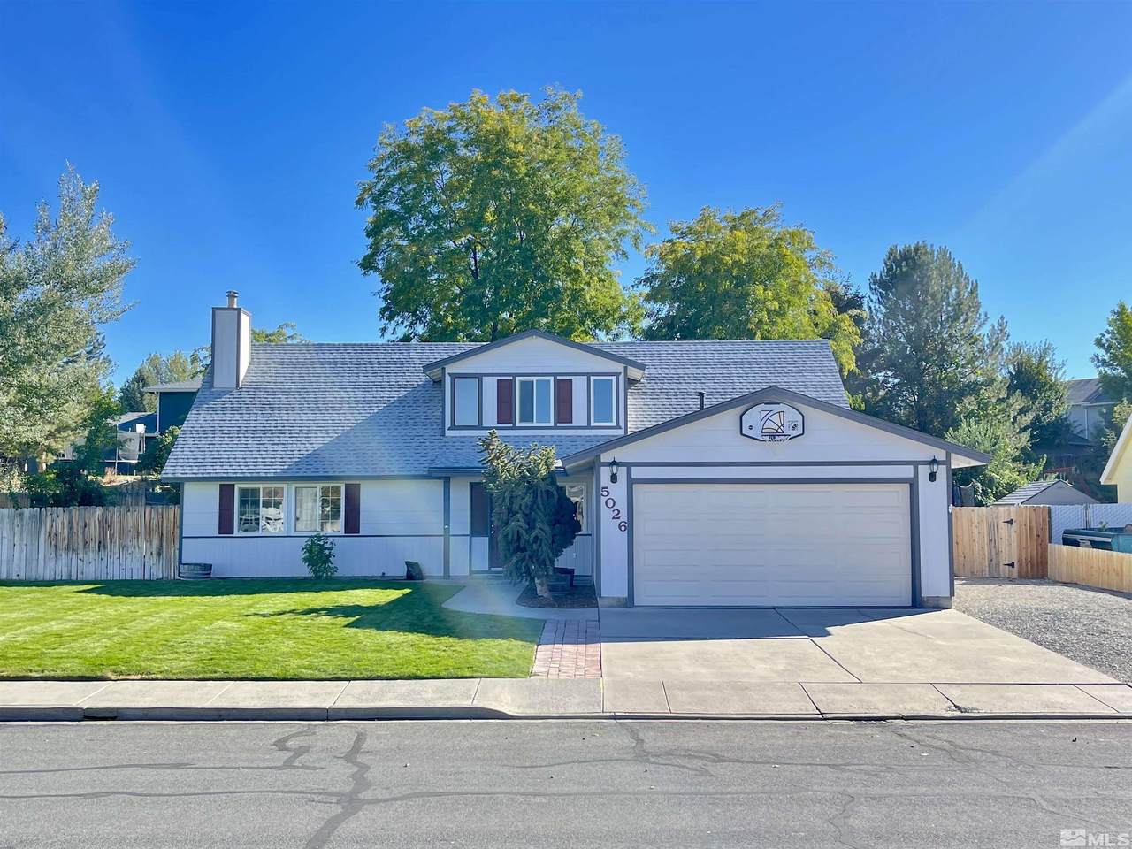 5026 Snowy Mountain - Photo 1