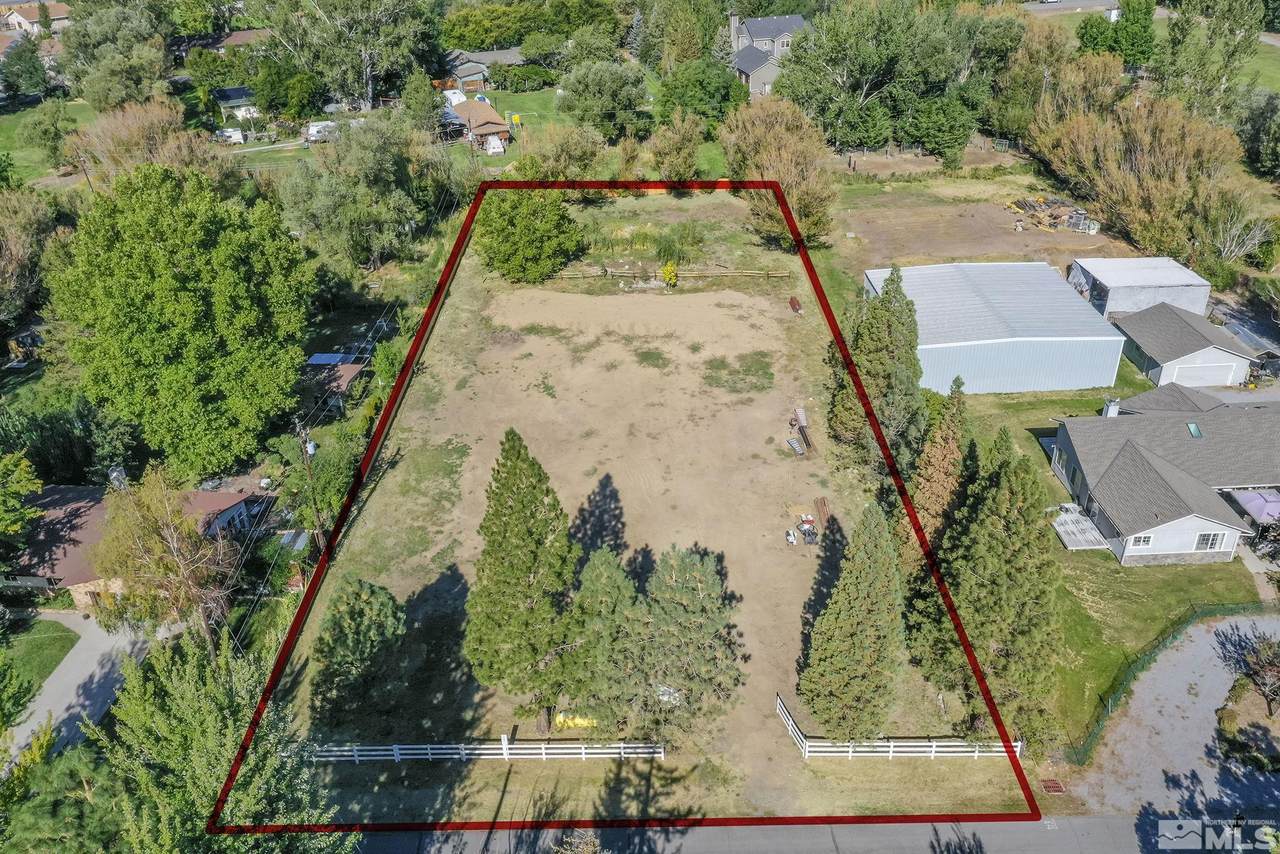 22887 Carriage Dr - Photo 1