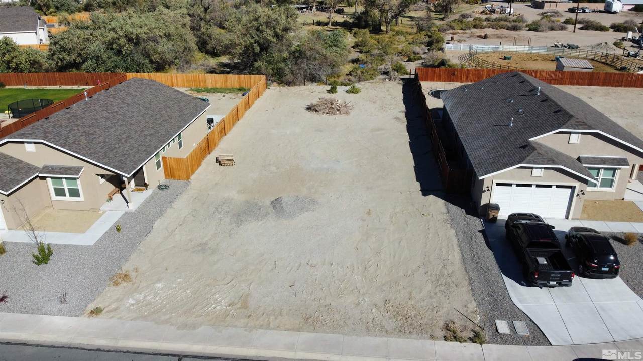 1938 Verona Dr - Photo 1