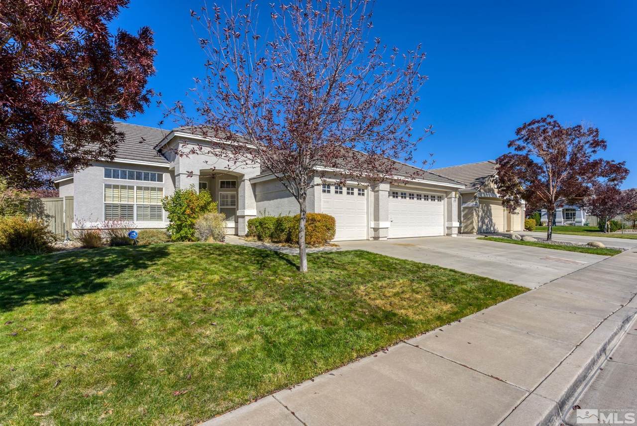 1715 Arrow Wood Dr - Photo 1