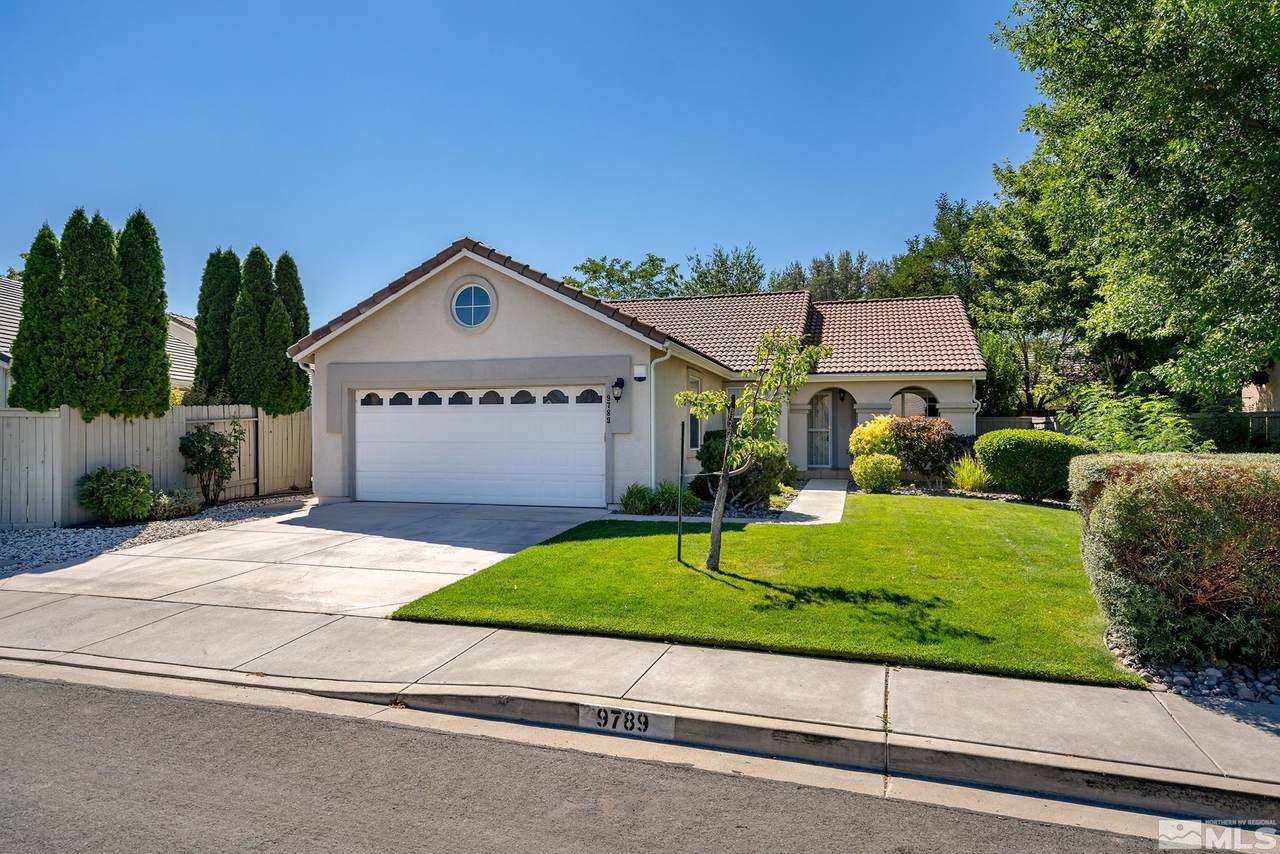 9789 Thunder Mountain Way - Photo 1