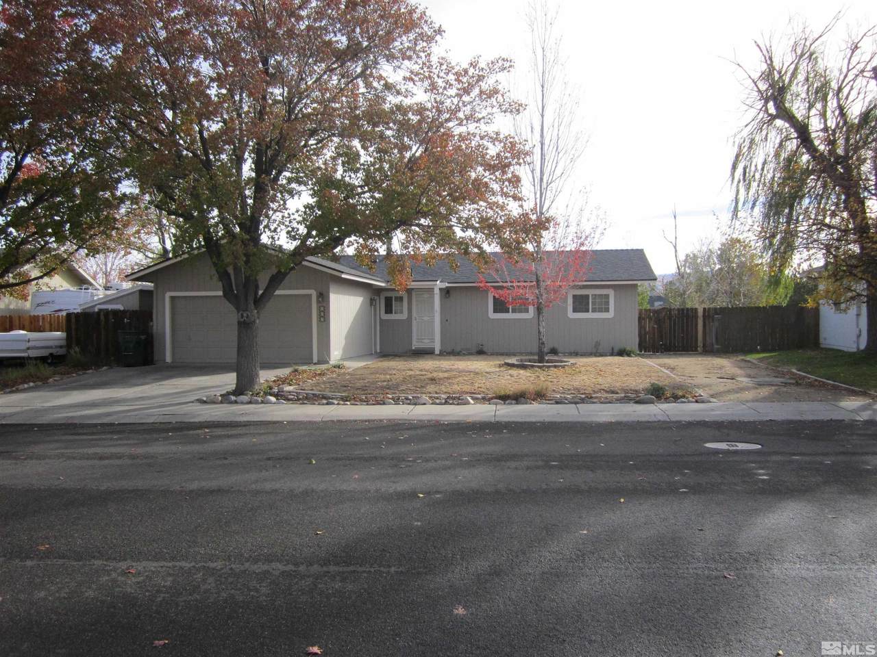 707 Bowles - Photo 1