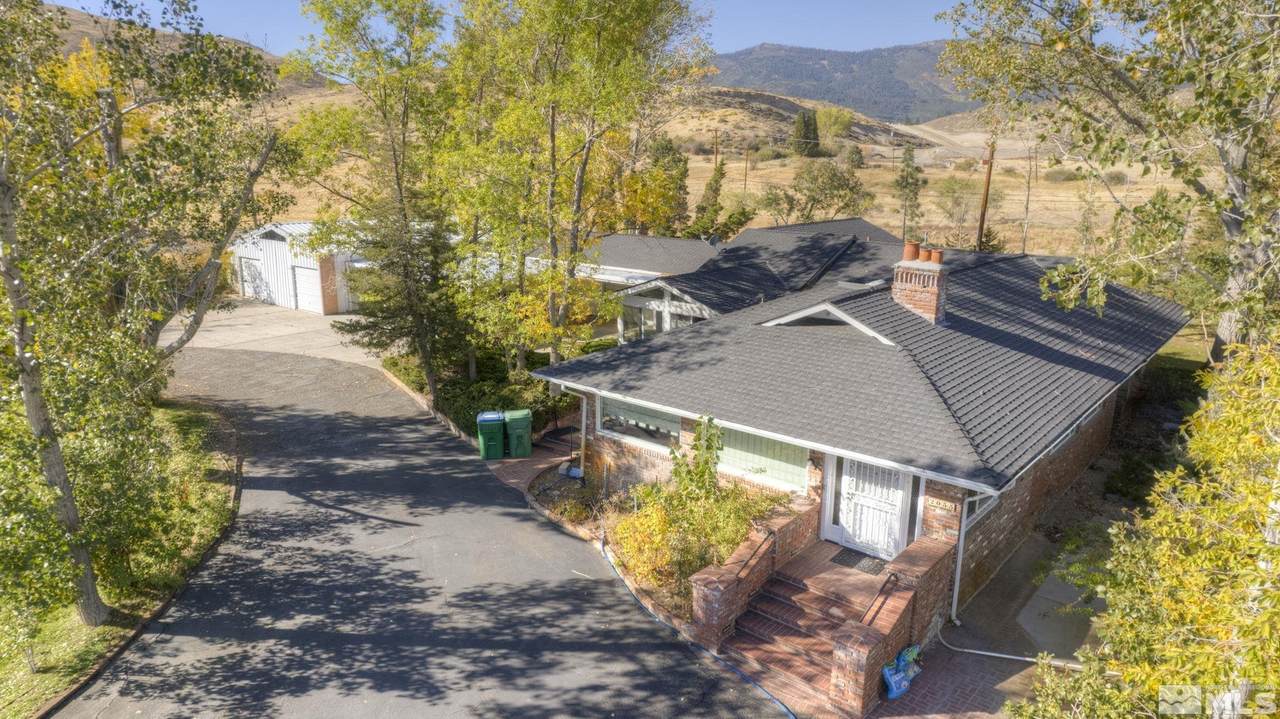 2055 Blue Heron Circle - Photo 1