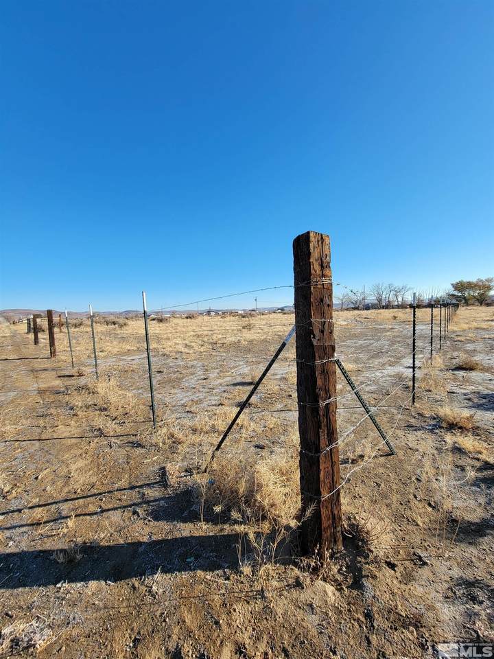 3490 Us Highway 95A - Photo 1