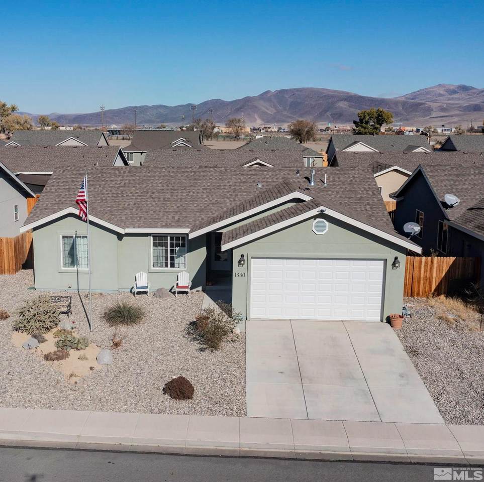 1340 Shadow Ln - Photo 1