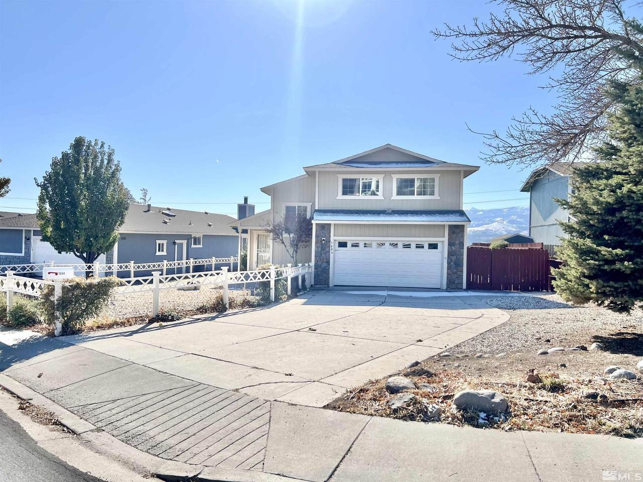 3086 Achilles Dr - Photo 1