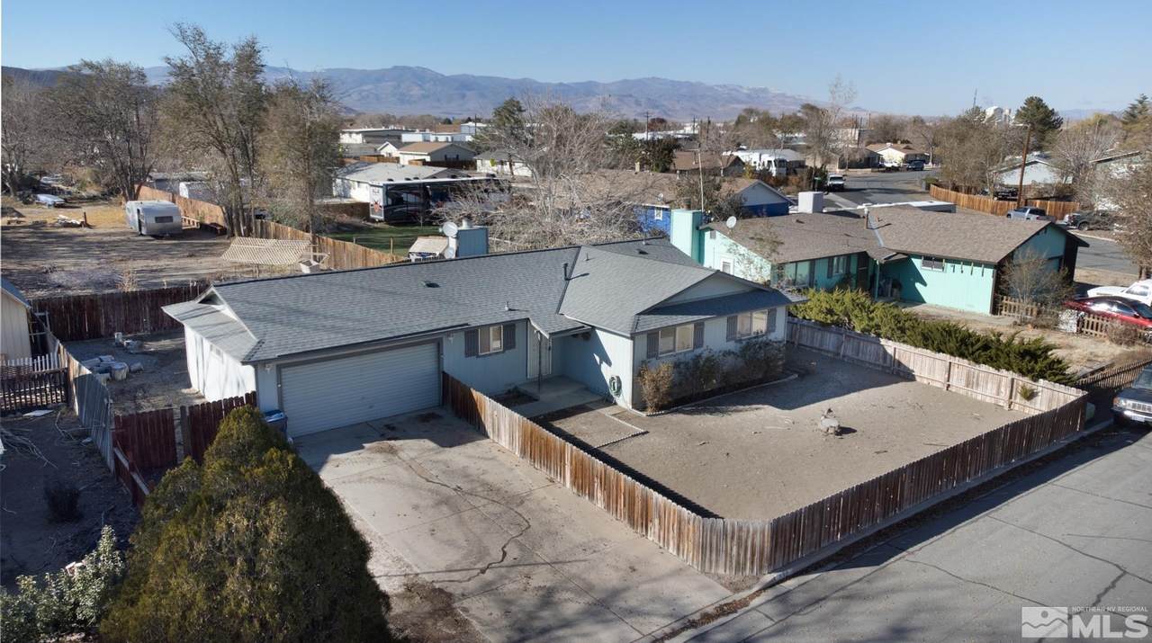 530 Spruce Dr - Photo 1