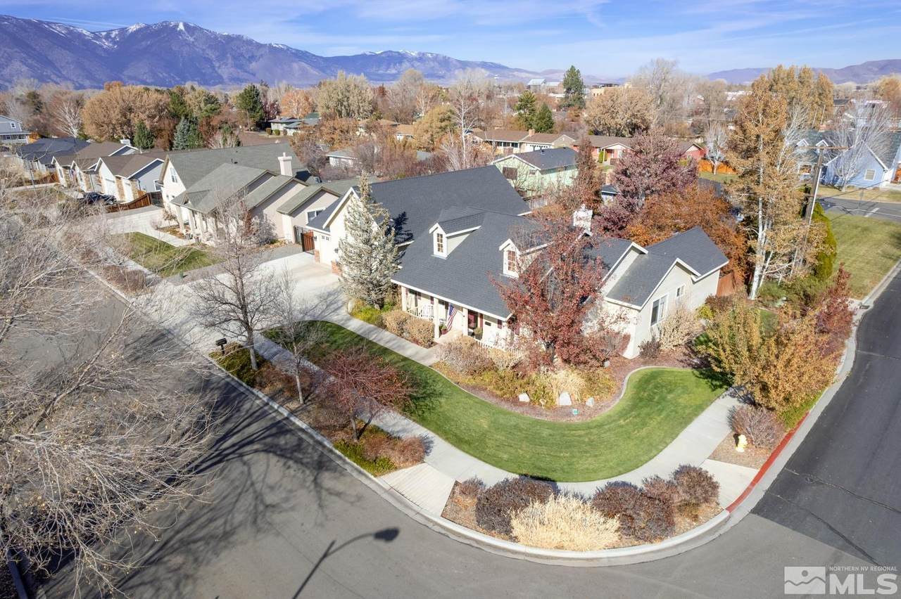 1559 Deseret Dr - Photo 1