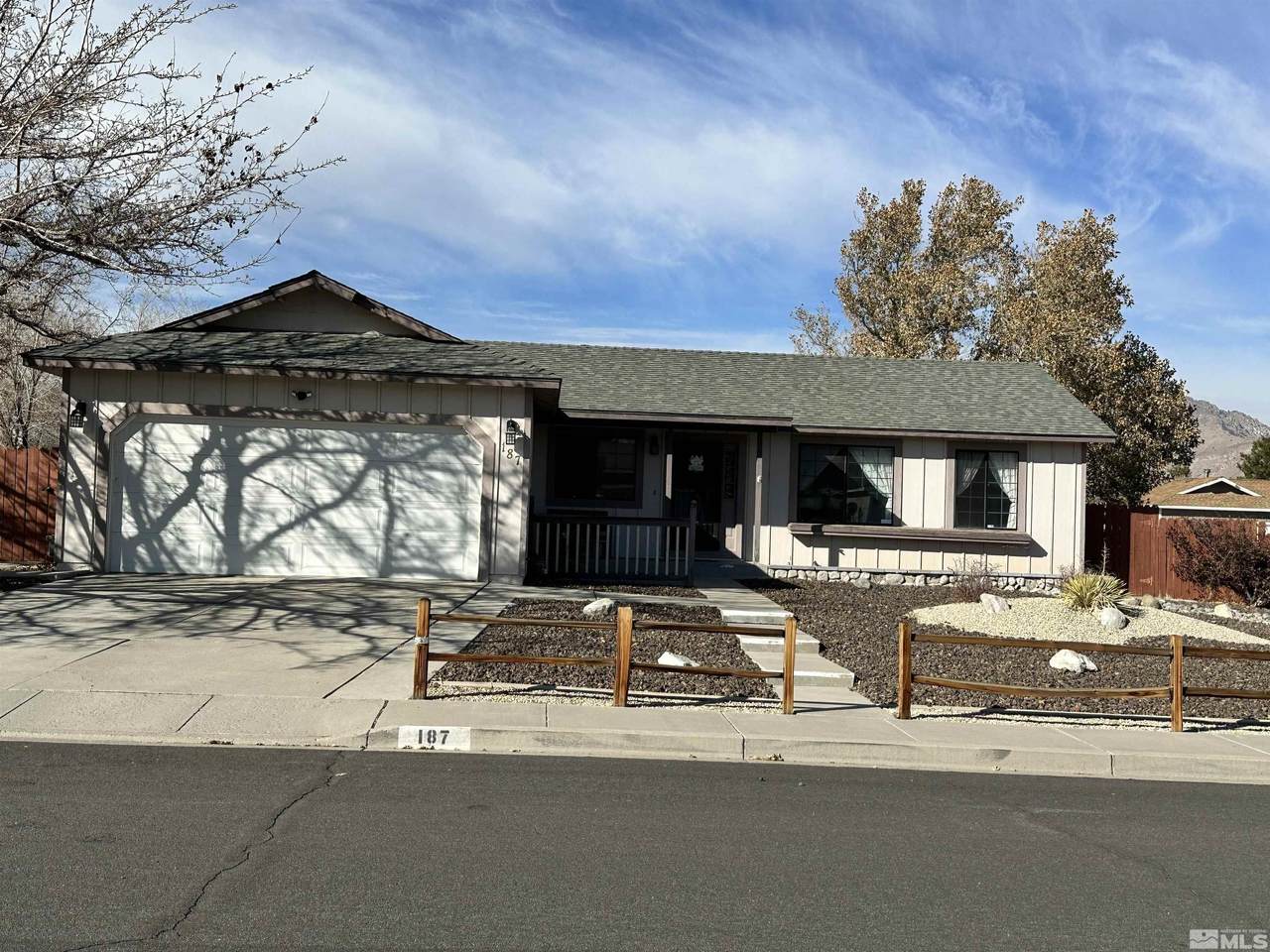 187 River Village Cir - Photo 1