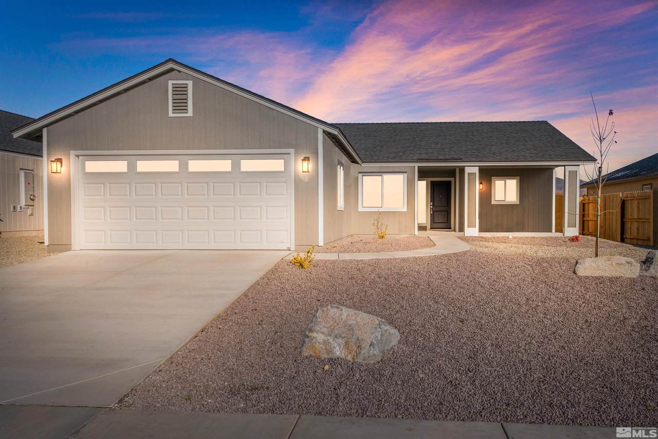 211 Green Lane - Photo 1