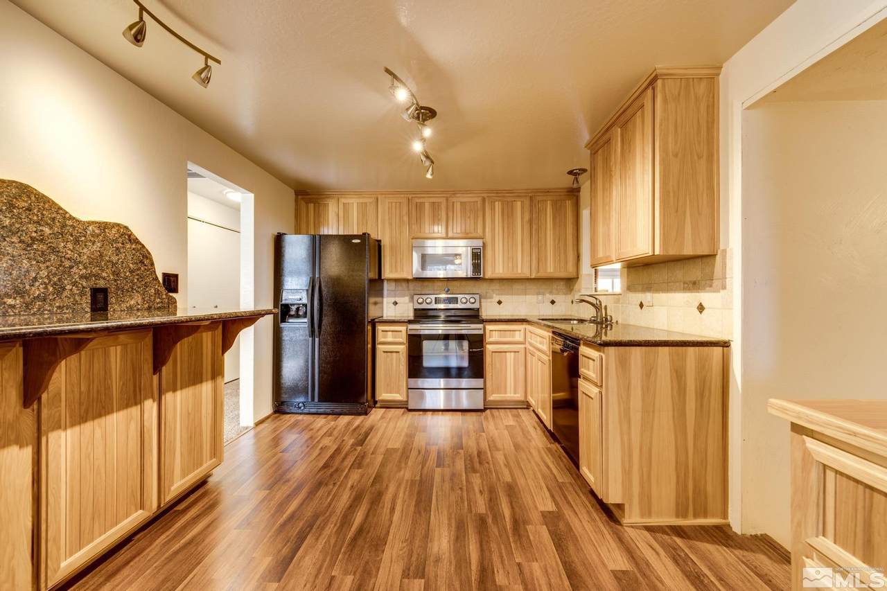 1004 Palo Verde Dr - Photo 1