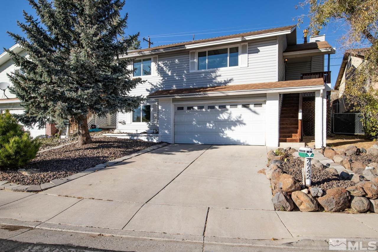 2742 Powder Dr - Photo 1
