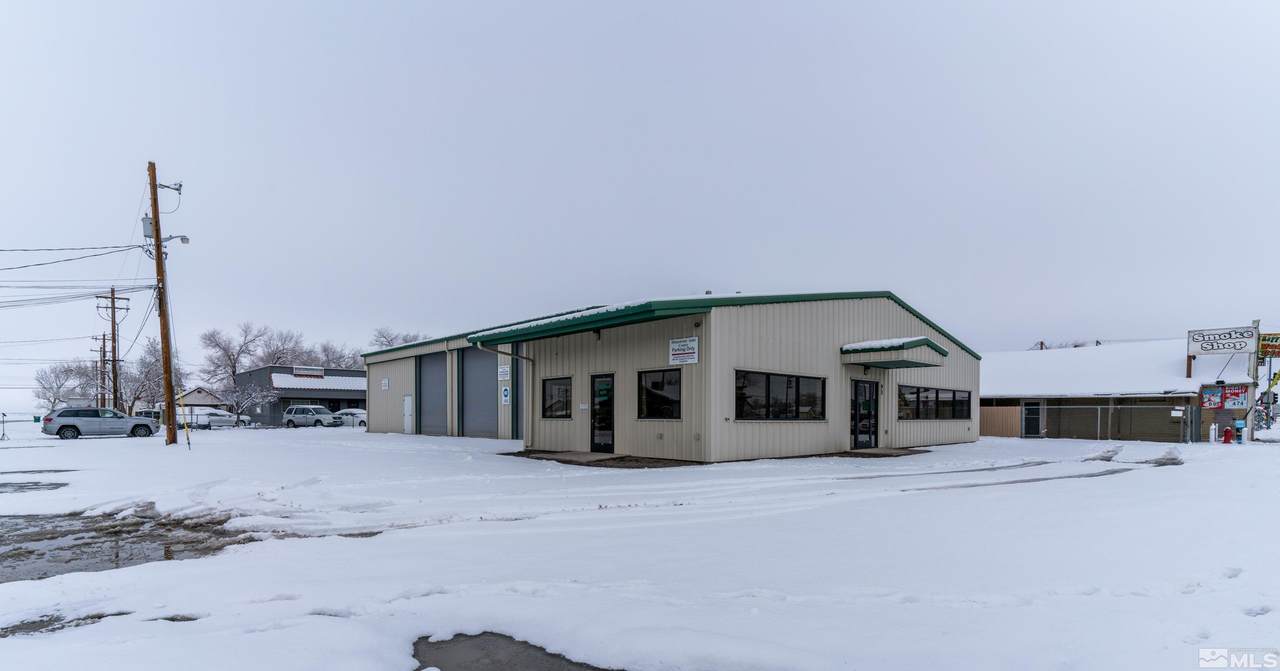90 Main Street - Photo 1