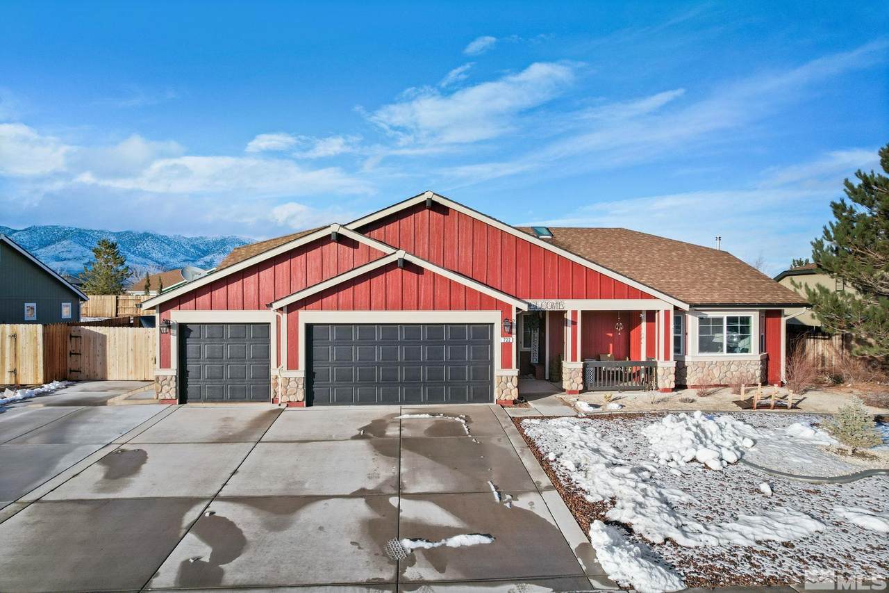 722 Clydesdale Road - Photo 1