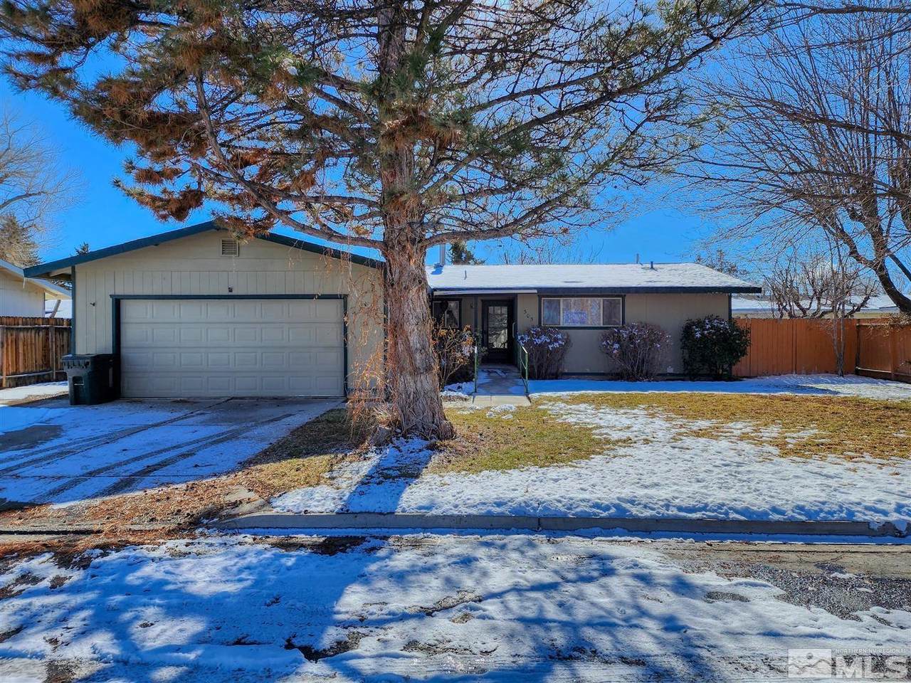 303 Sherry Way - Photo 1