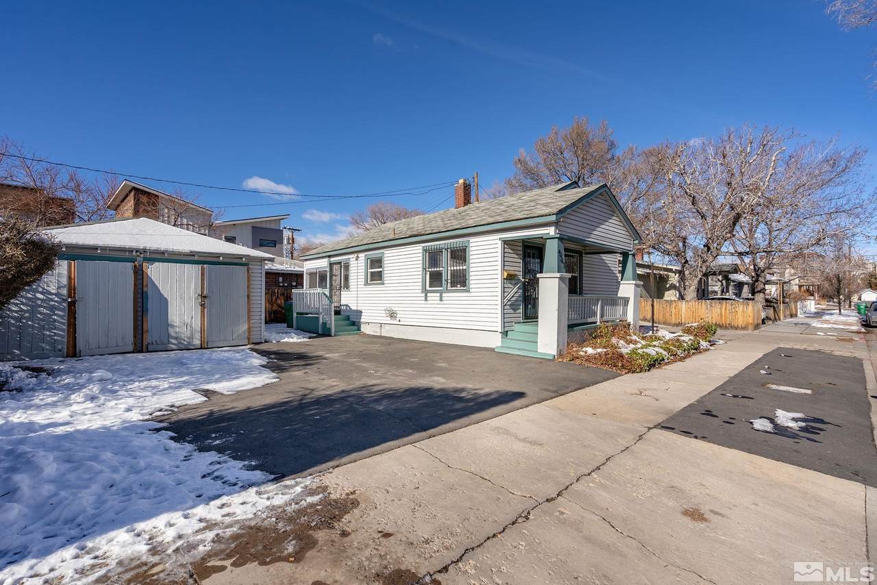 927 Haskell - Photo 1