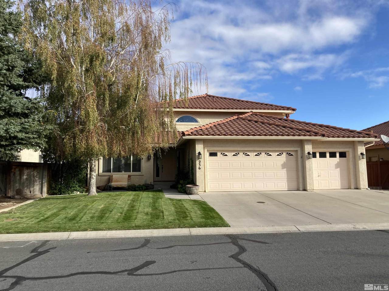 236 Lacosta - Photo 1
