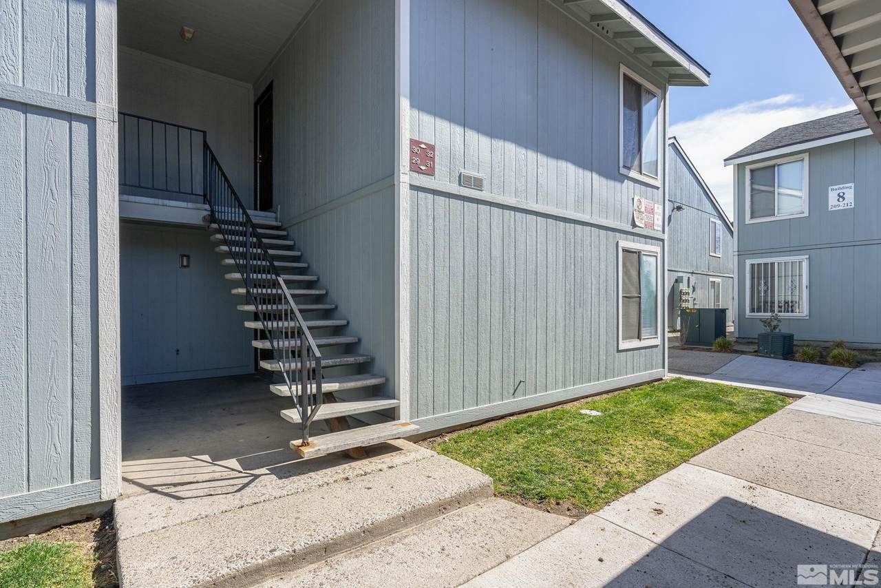 4600 Neil Road - Photo 1
