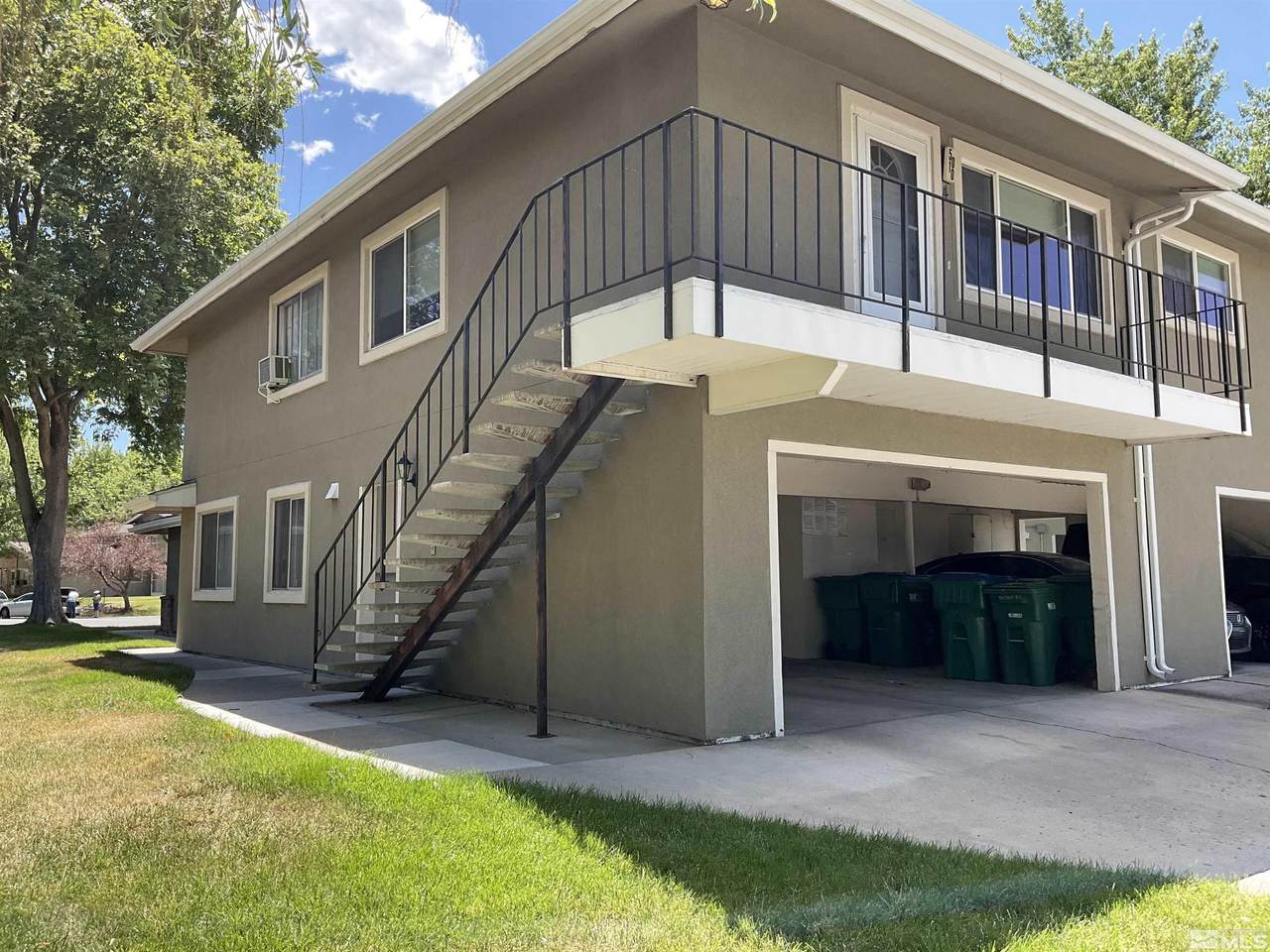 5010 Tahiti Way - Photo 1