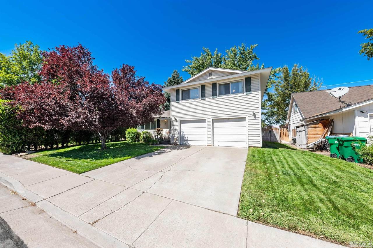 7487 Limestone Drive - Photo 1