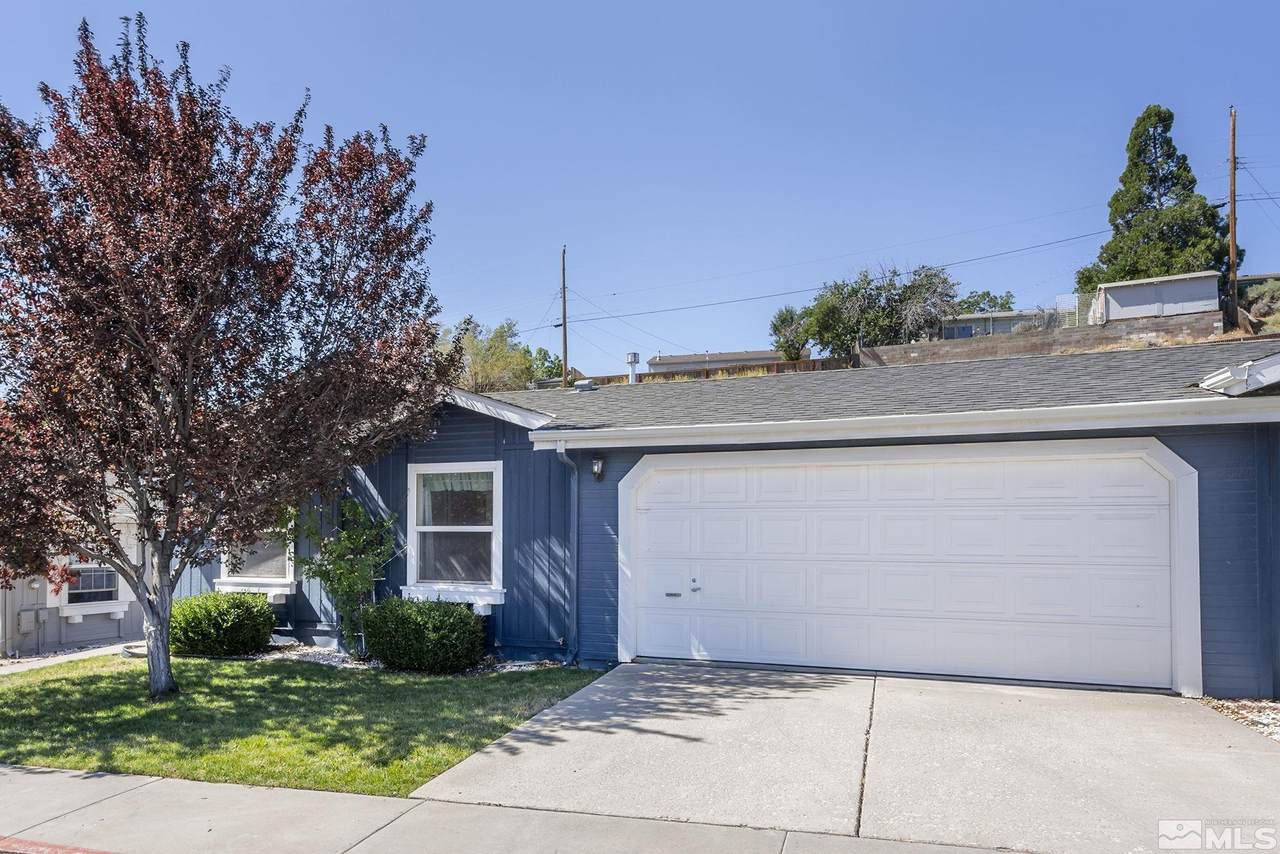 7561 Diamond Pointe Way - Photo 1