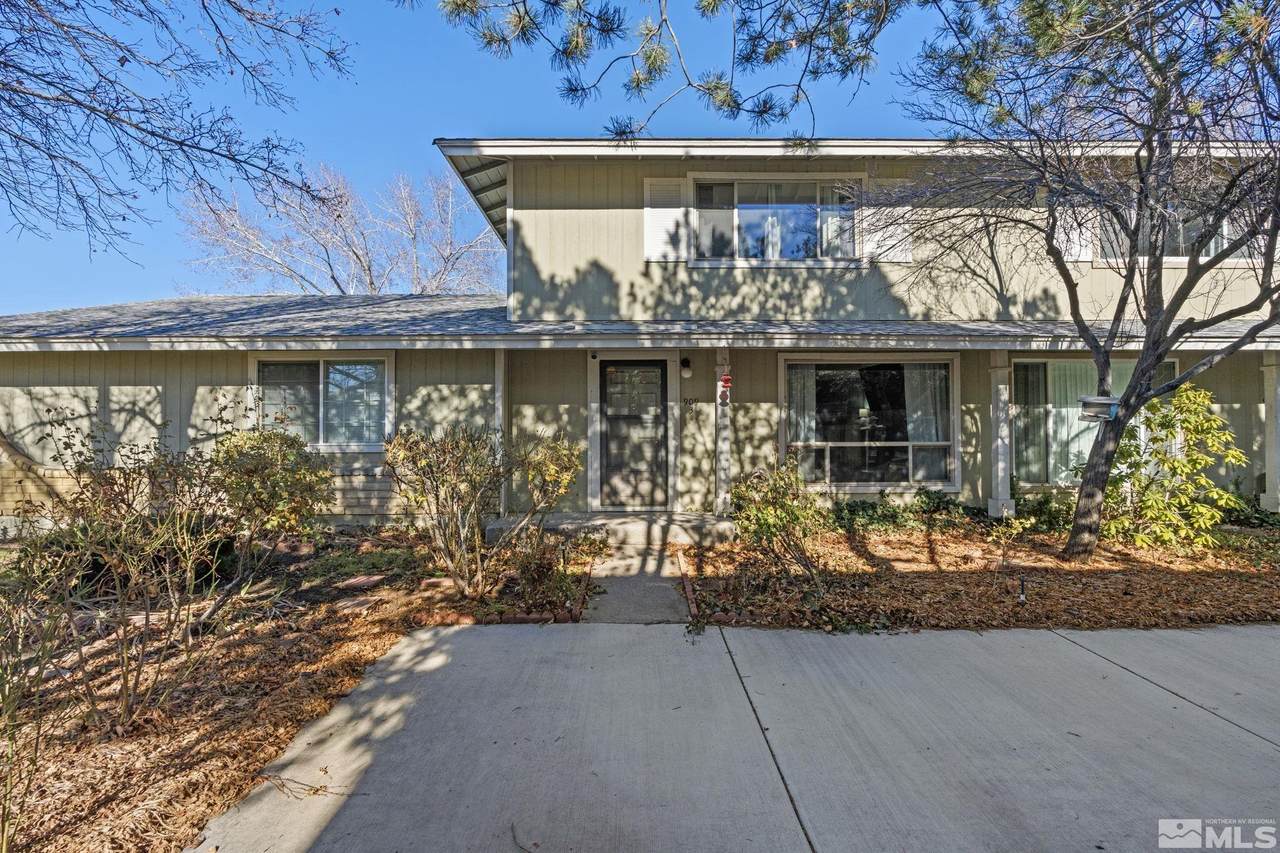 909 Mesa Ridge Drive - Photo 1