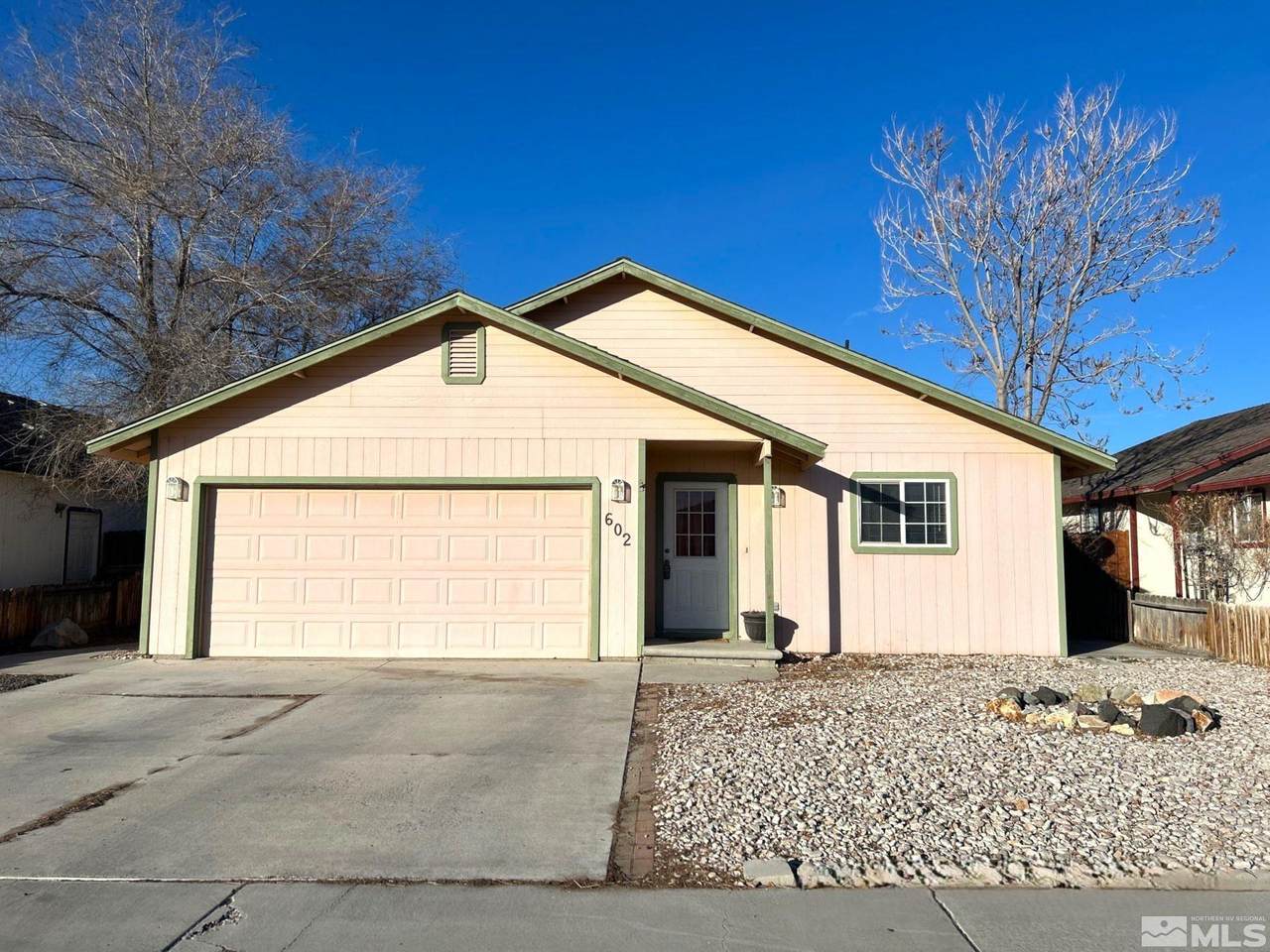 602 Discovery Drive - Photo 1